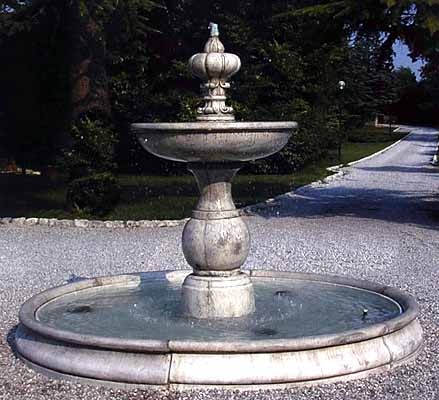 Italian Fountain with Pool